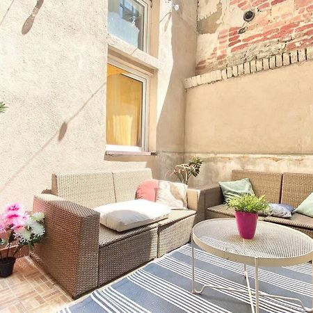 Stay Cool! Apartment With Sauna And Private Garden Budapest Ngoại thất bức ảnh